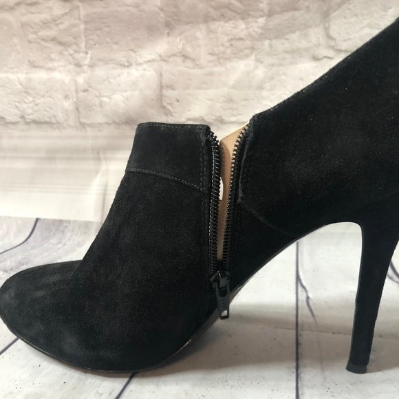 Nine West Black Suede Boot Size 9.5M - Picture 3 of 9